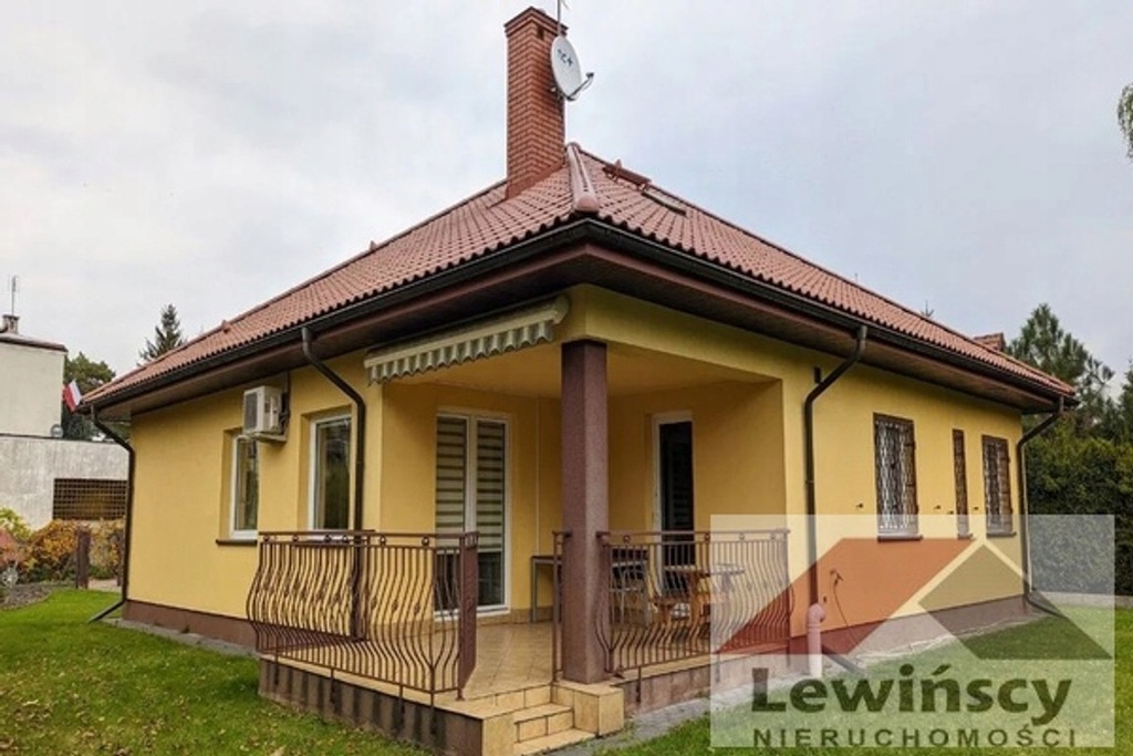 Dom, Piastów, Pruszkowski (pow.), 146 m²