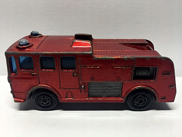 MATCHBOX-No.35 MERRYWEATHER FIRE ENGINE Z 1969 ROK