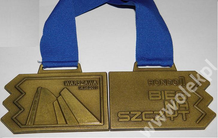 ponownie_BIEG_NA_SZCZYT WARSZAWA_14.05.2011 MEDAL