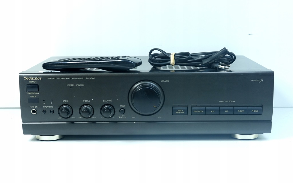 WZMACNIACZ TECHNICS SU-V500