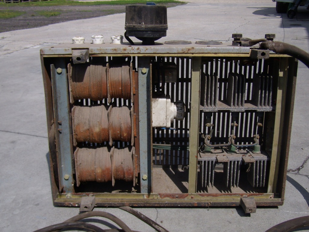 Prostownik do wózka widłowego