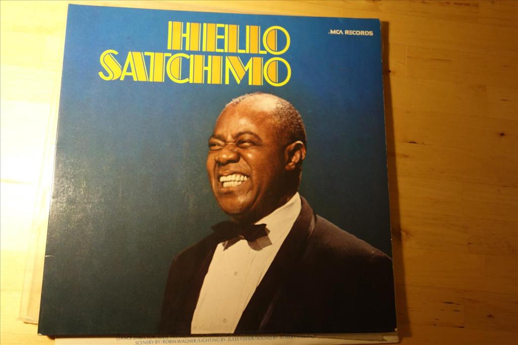 Louis Armstrong - Hello Satchmo - musicNOW
