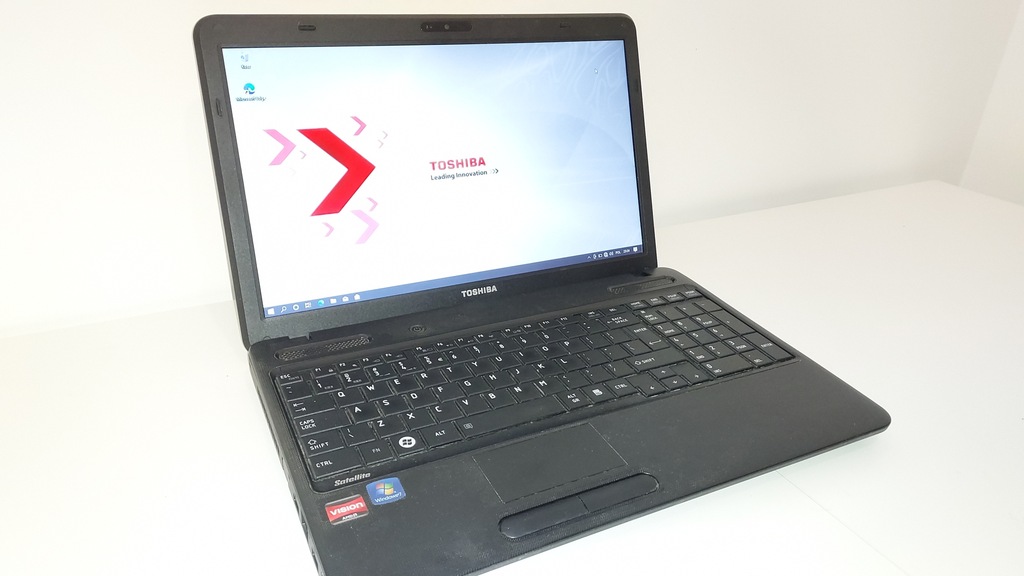 Laptop Toshiba Satellite C650D AMD Athlon 4GB RAM Win10 500GB HDD Radeon