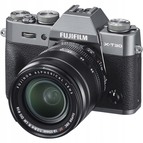 FujiFilm X-T30 + XF 18-55mm F2.8-4 OIS Grafitowy