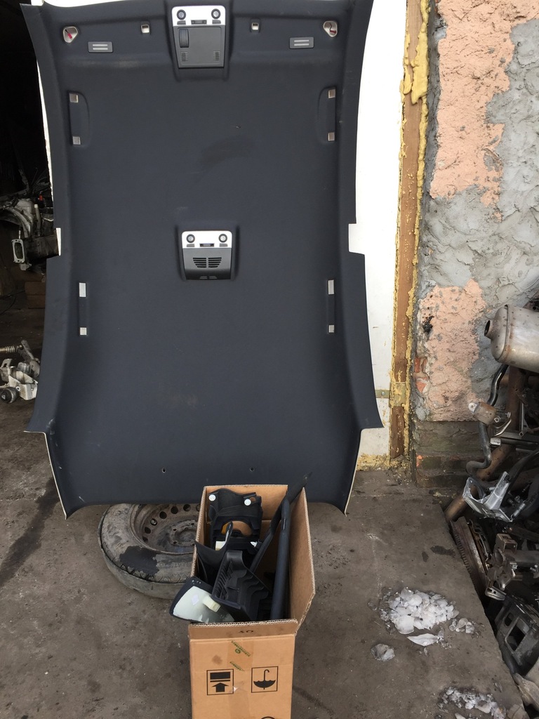 PODSUFITKA BMW E87 3 DRZWI M-PAKIET LEKKO USZK