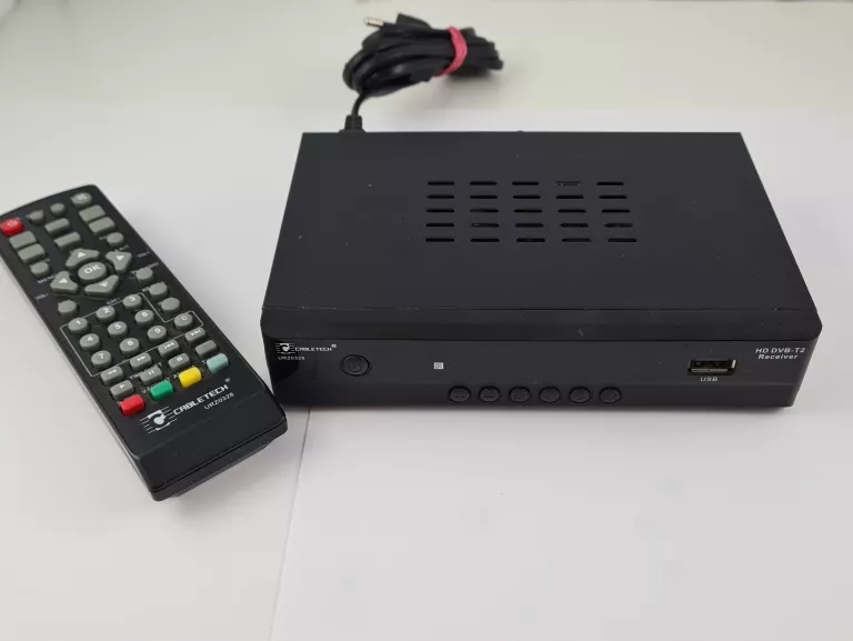 DEKODER DVBT CABLETECH URZ0328 /PILOT