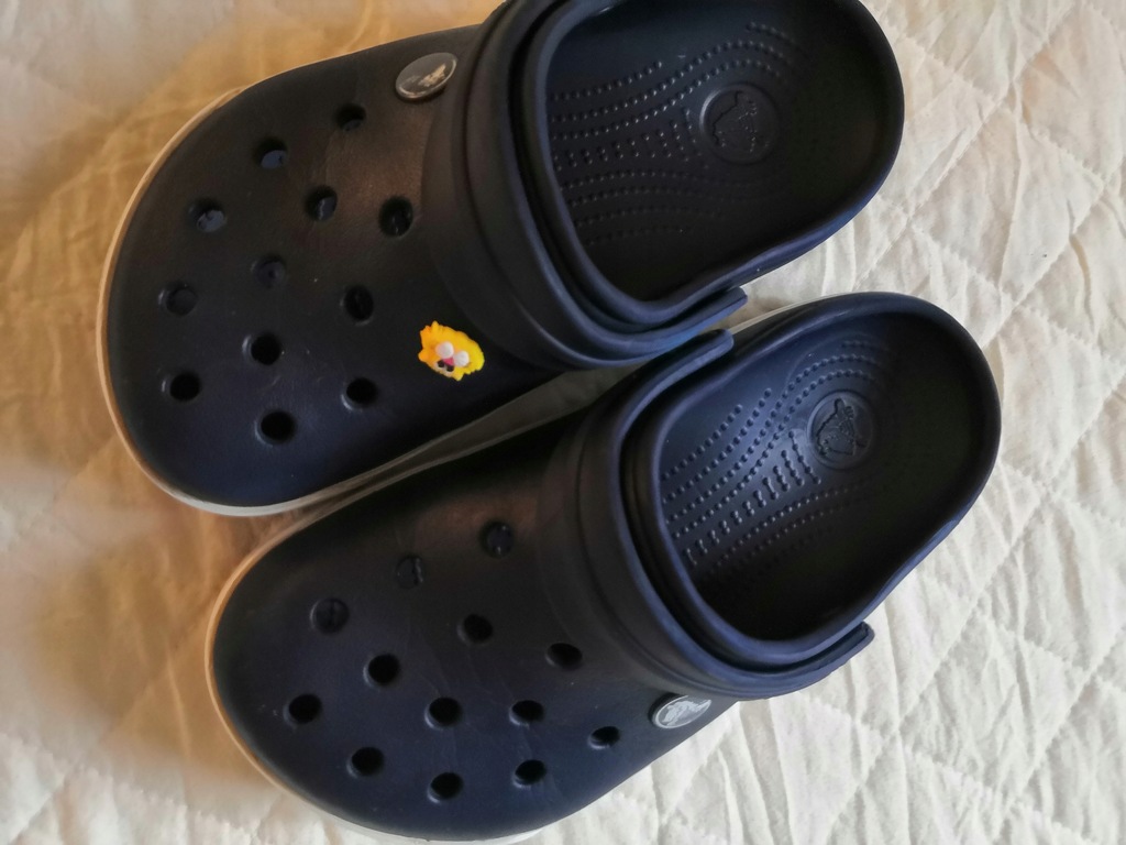 CROCS J3 klapki 34 basen