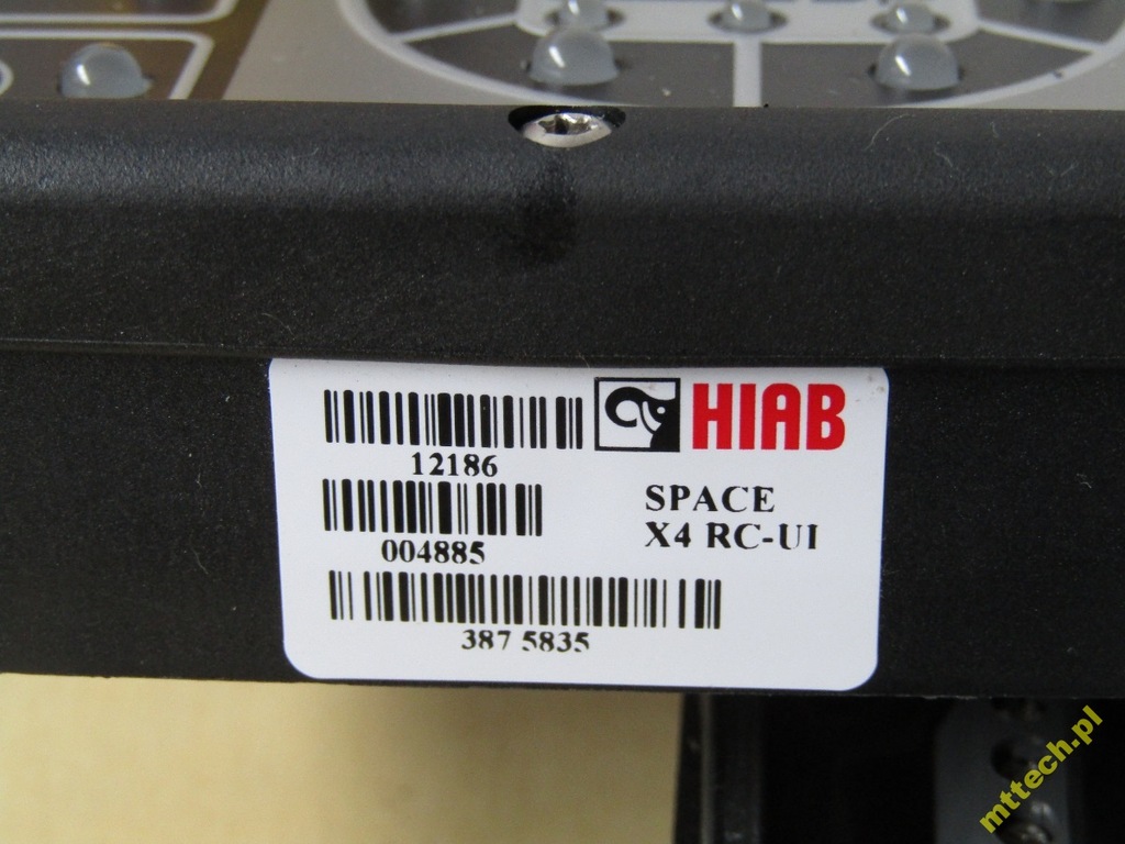 Купить HIAB SPACE X4 RC + ПАНЕЛЬ УПРАВЛЕНИЯ HIAB X4 ST отзывы, фото и характеристики на Aredi