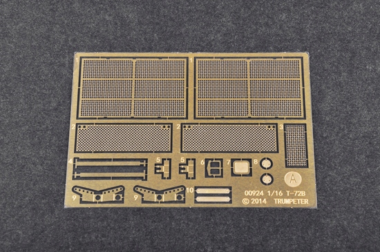 Купить ТРУМПЕТЕР 00924 - 1:16 Российский ОБТ Т-72Б: отзывы, фото, характеристики в интерне-магазине Aredi.ru