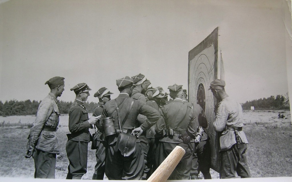 KAWALERIA, OFICEROWIE, STRZELANIE DO TARCZY, 2 PUŁK UŁANÓW GROCHOWSKICH ???