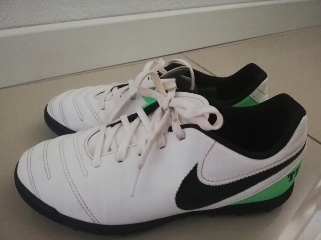 buty sportowe nike, orlik, hala