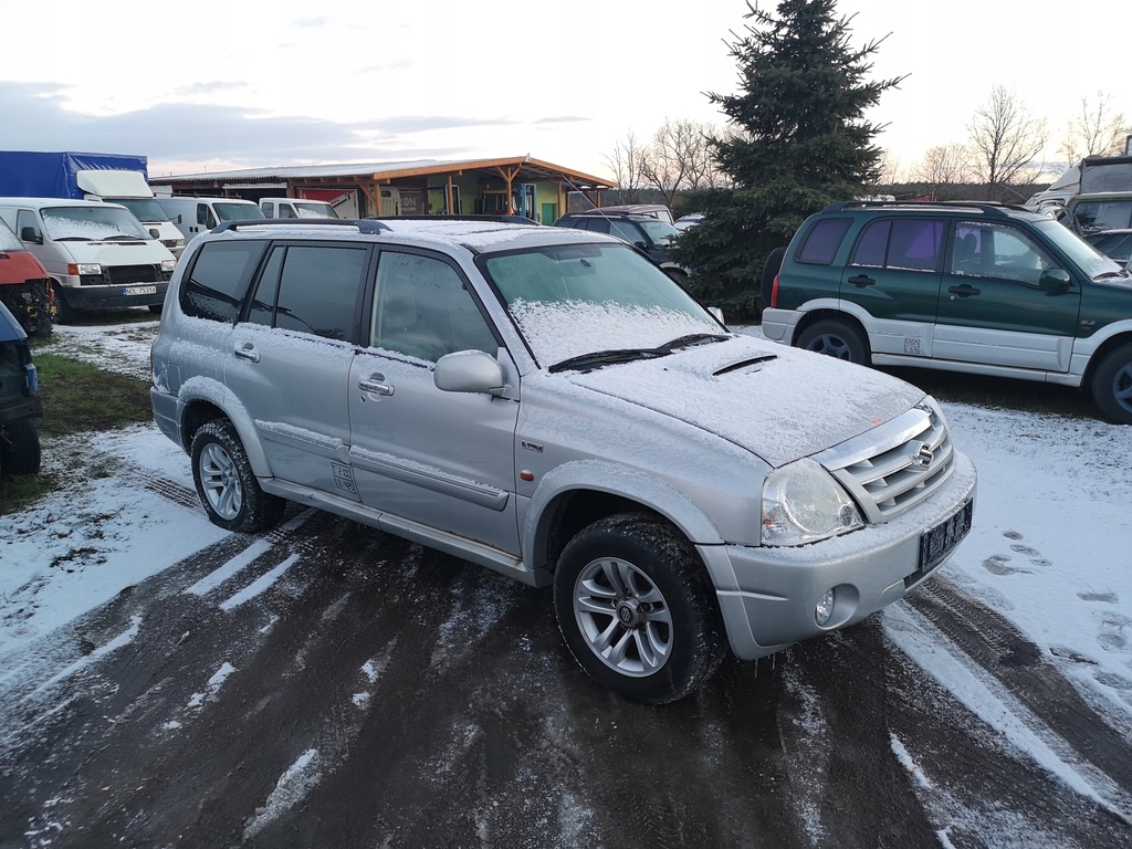 KOŁO SUZUKI GRAND VITARA XL7 235/60/16 7814774032