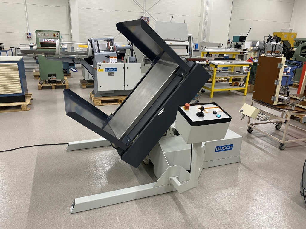Obracarka palet papieru Busch SWH 90