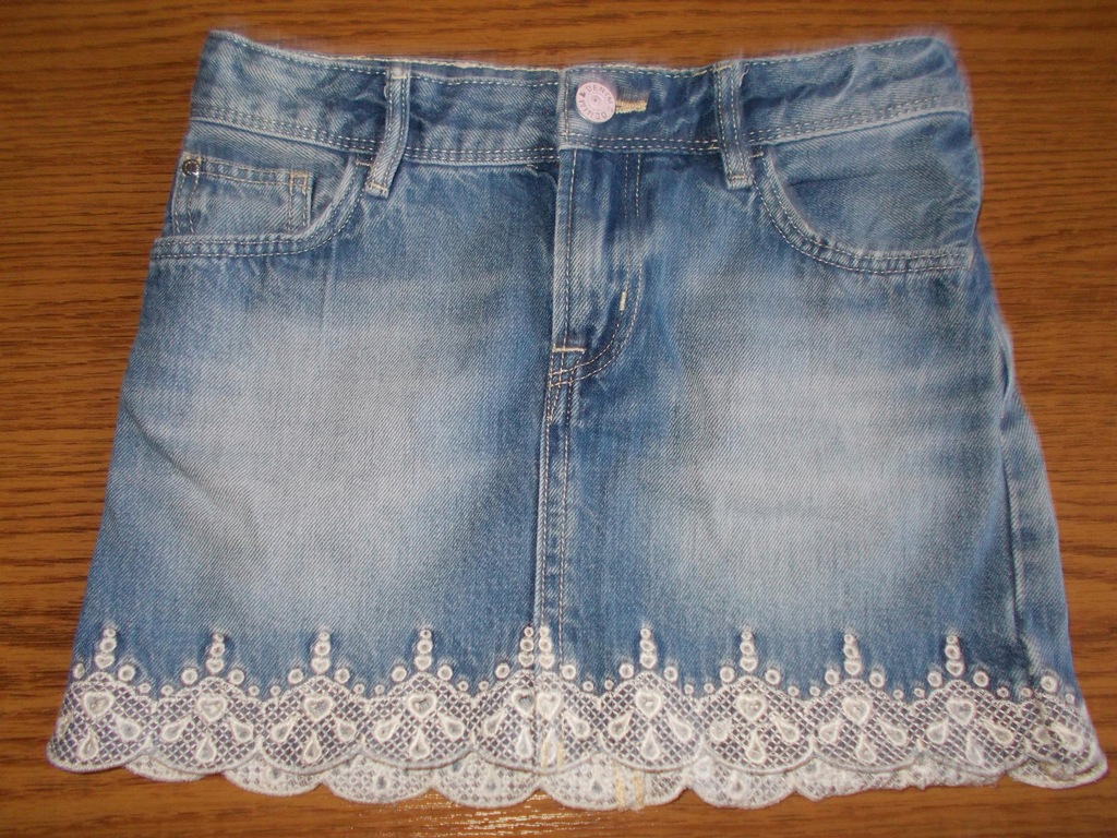 Denim jeansowa spodniczka z haftem 116cm