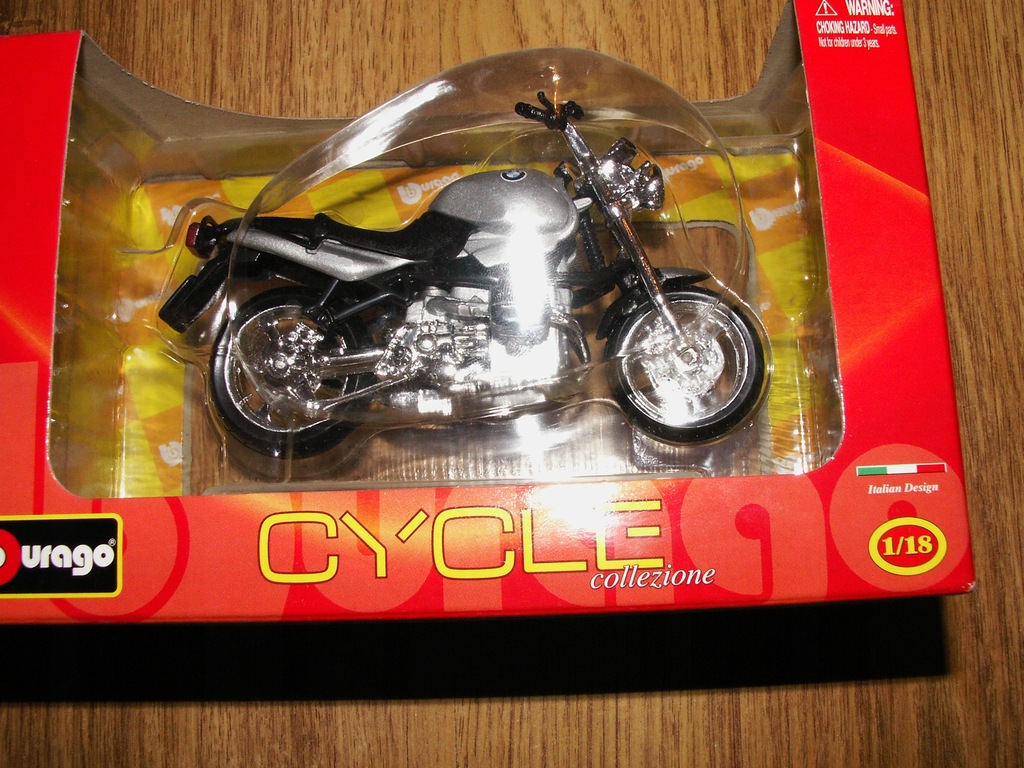 Bburago Motocykl 1/18 BMW R 1100R