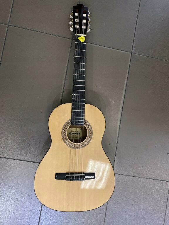 GITARA HOHNER HC 03 W POKROWCU