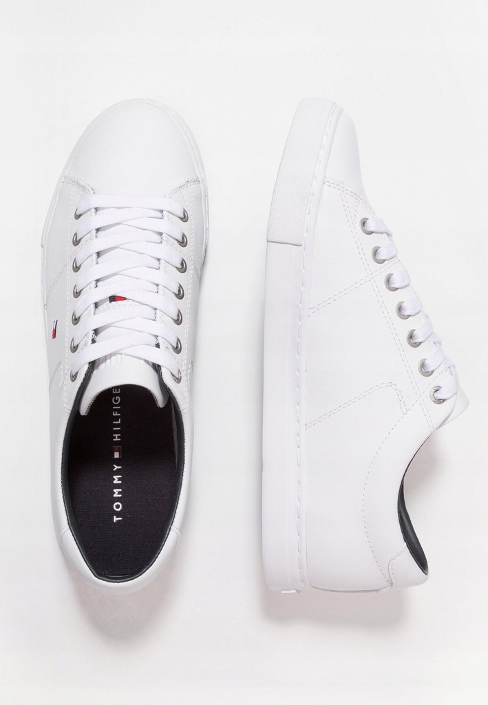 TOMMY HILIFIGER TRAMPKI SZNUROWANE PROSTE 43 1K02