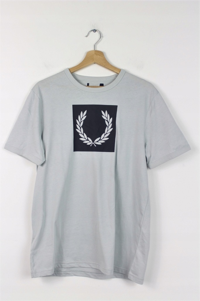 K.5.4.35 FRED PERRY T-SHIRT PRINT M