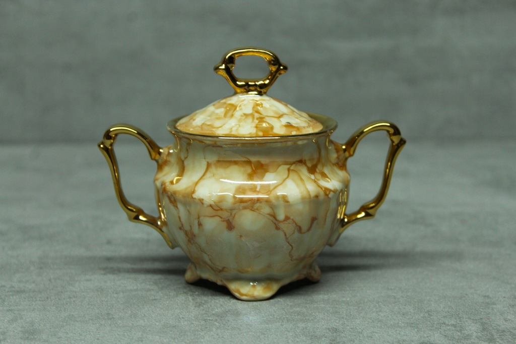 CUKIERNICA PORCELANA WAŁBRZYCH LATA-60/70 XX-w