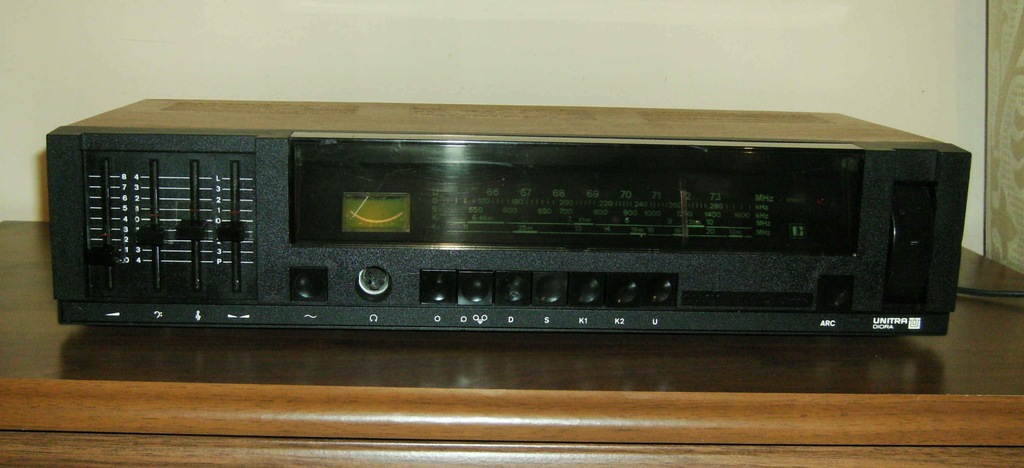 AMPLITUNER AMATOR 1 STEREO UNITRA DIORA