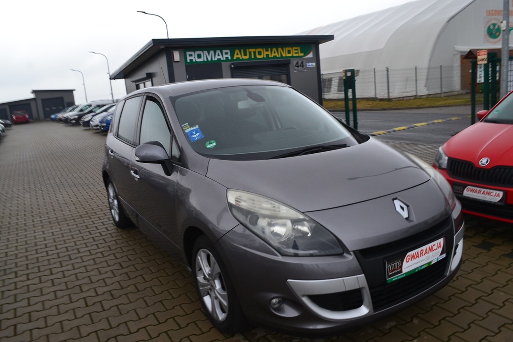 RENAULT MEGANE SCENIC