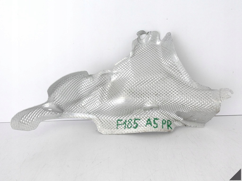 AUDI A5 S5 8W6 F5 A4 S4 8W0 B9 15- OSŁONA TERMICZNA PRAWA 8W0399300F