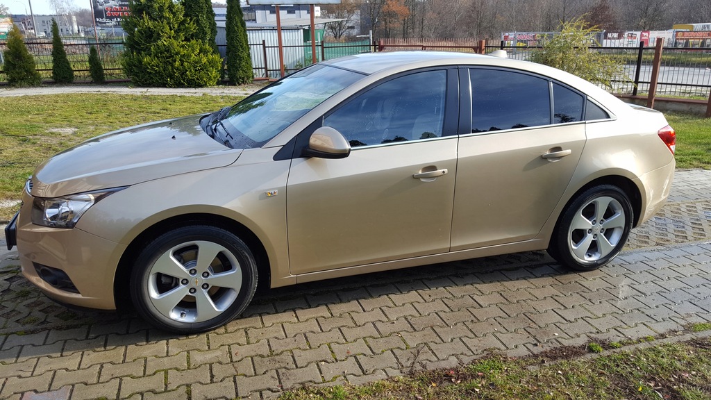 Купить CHEVROLET CRUZE (J300) 2.0 CDI 150 л.с., LTE: отзывы, фото, характеристики в интерне-магазине Aredi.ru