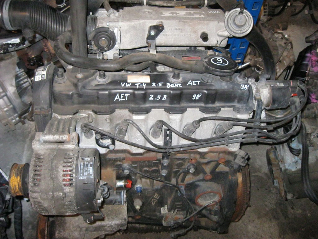 5 т4 бензин. Фольксваген т4 2. Двигатель aet 2. Двигатель aet 2. 5 бензин.