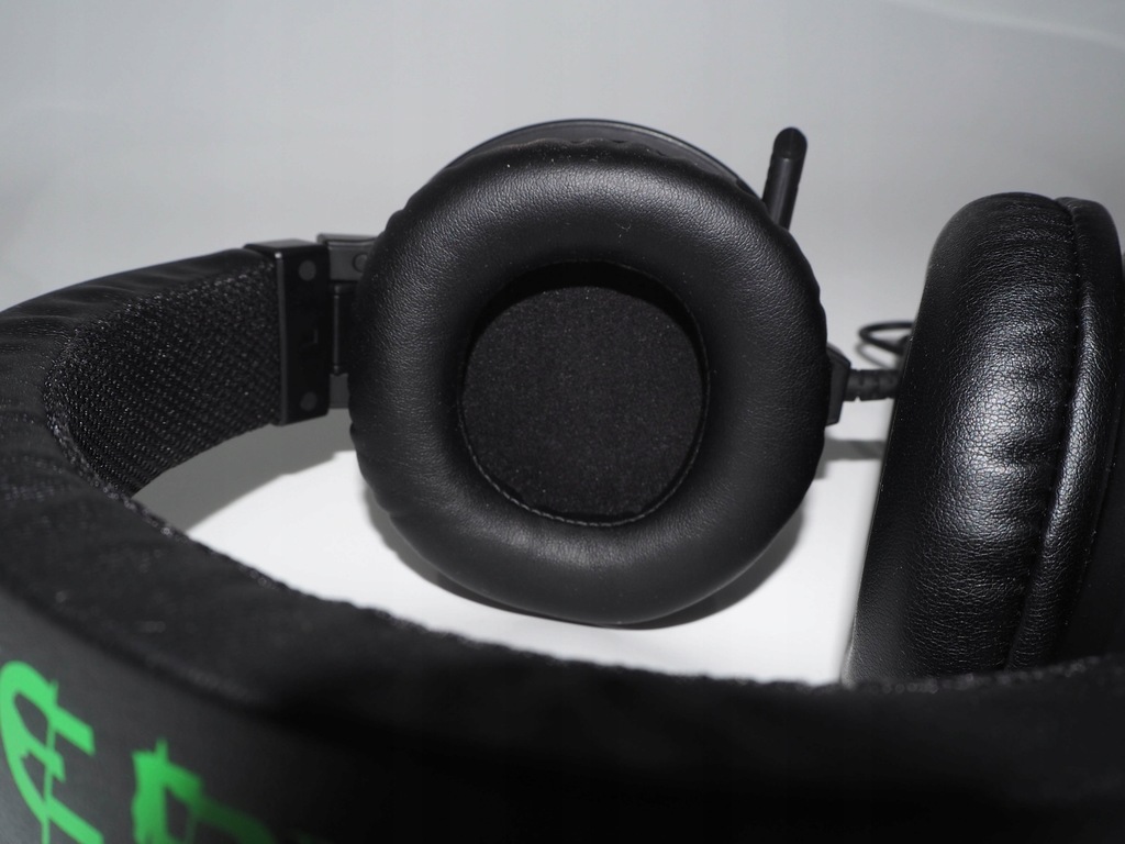 Купить Игровые наушники Razer KRAKEN PRO 2015 Черные: отзывы, фото, характеристики в интерне-магазине Aredi.ru