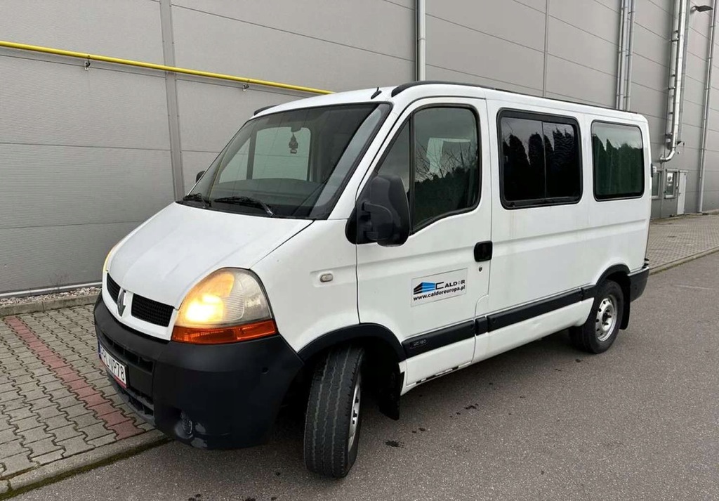 Renault Master Renault Master 2.5 dCi 120 L1H1 Minibus