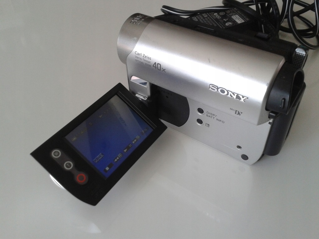 Sony DCRHC51E CAMCORDER MINI DV TAPE 12076614642 oficjalne