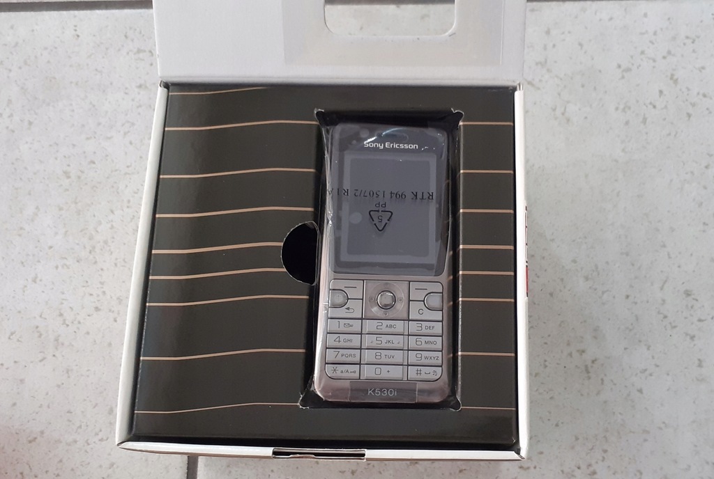 100% NOWY Oryginał Sony Ericsson K530i Unikat PL