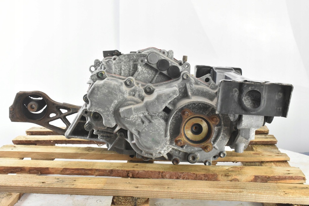 MOST TYLNY SILNIK DYFER TOYOTA ESTIMA PREVIA 2.4H