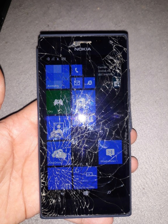 nokia lumia 735 uszkodzona