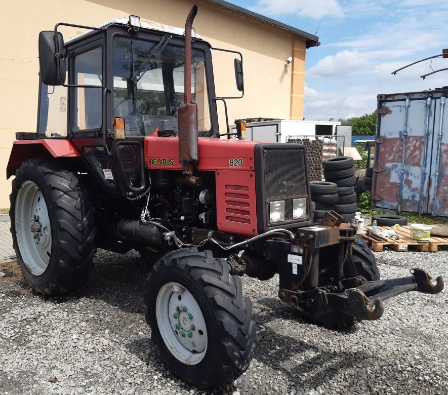 traktor Belarus 820 4x4