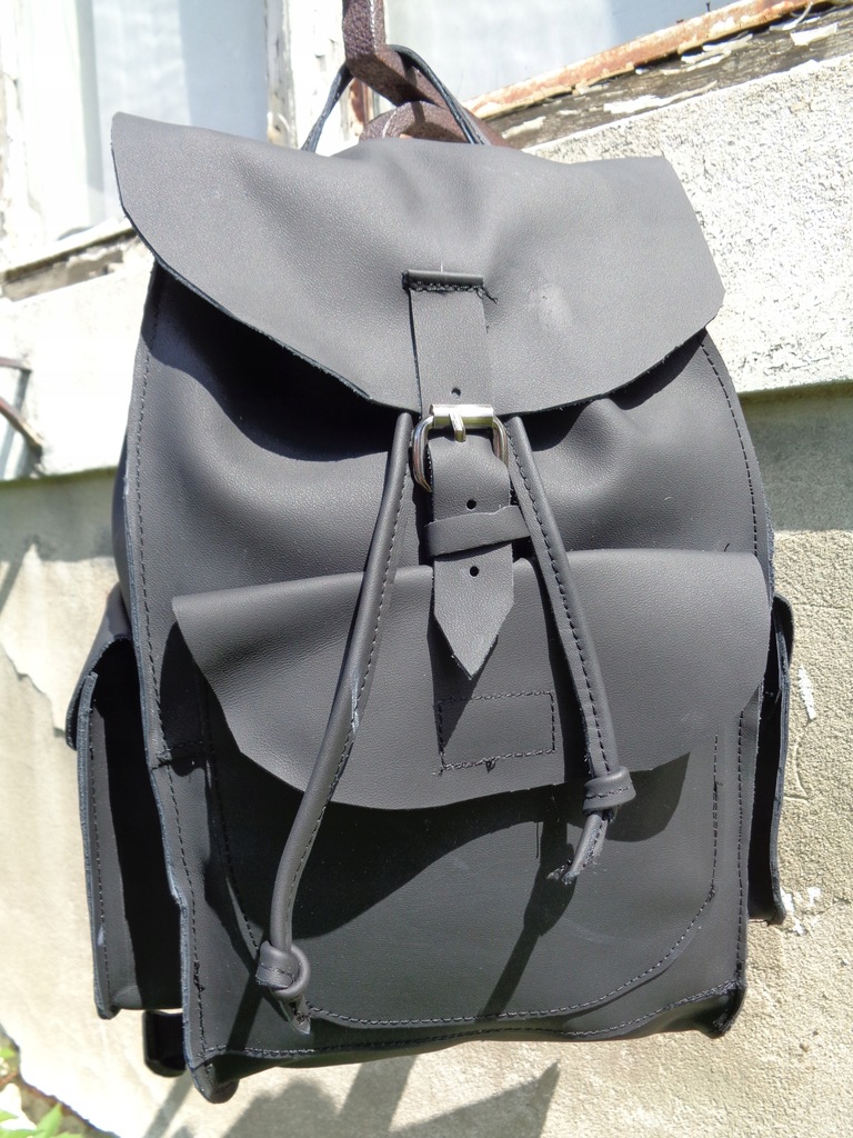 Skórzany czarny plecak. Handmade