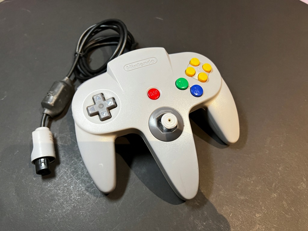 Pad NINTENDO 64 n64 uszkodzony