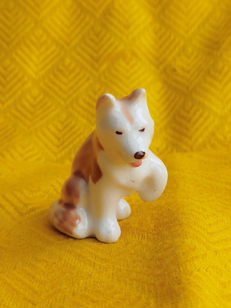 Rudy husky - vintage figurka