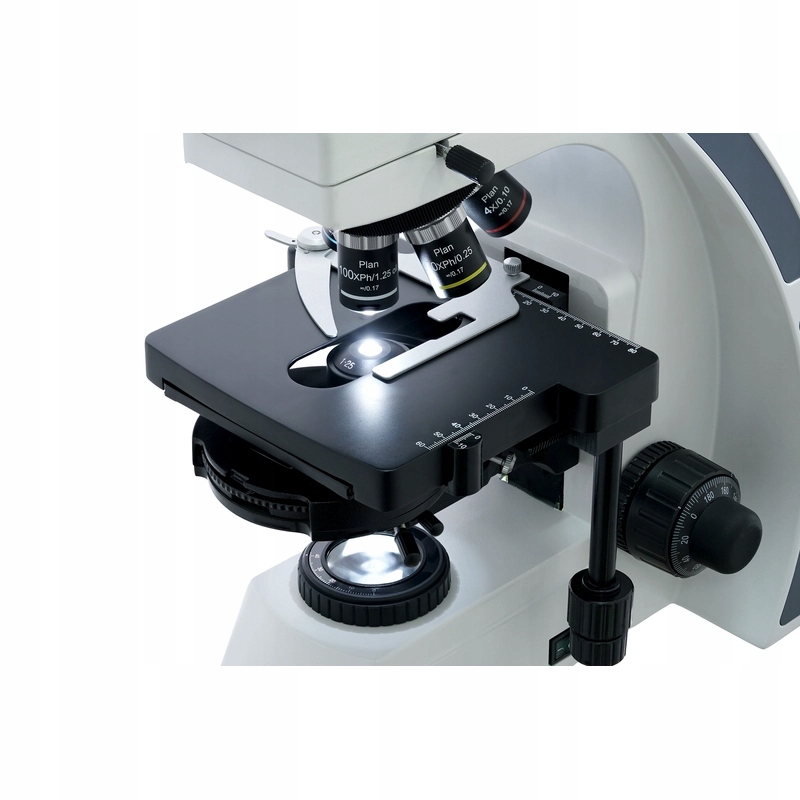 Trójokularowy mikroskop cyfrowy Levenhuk