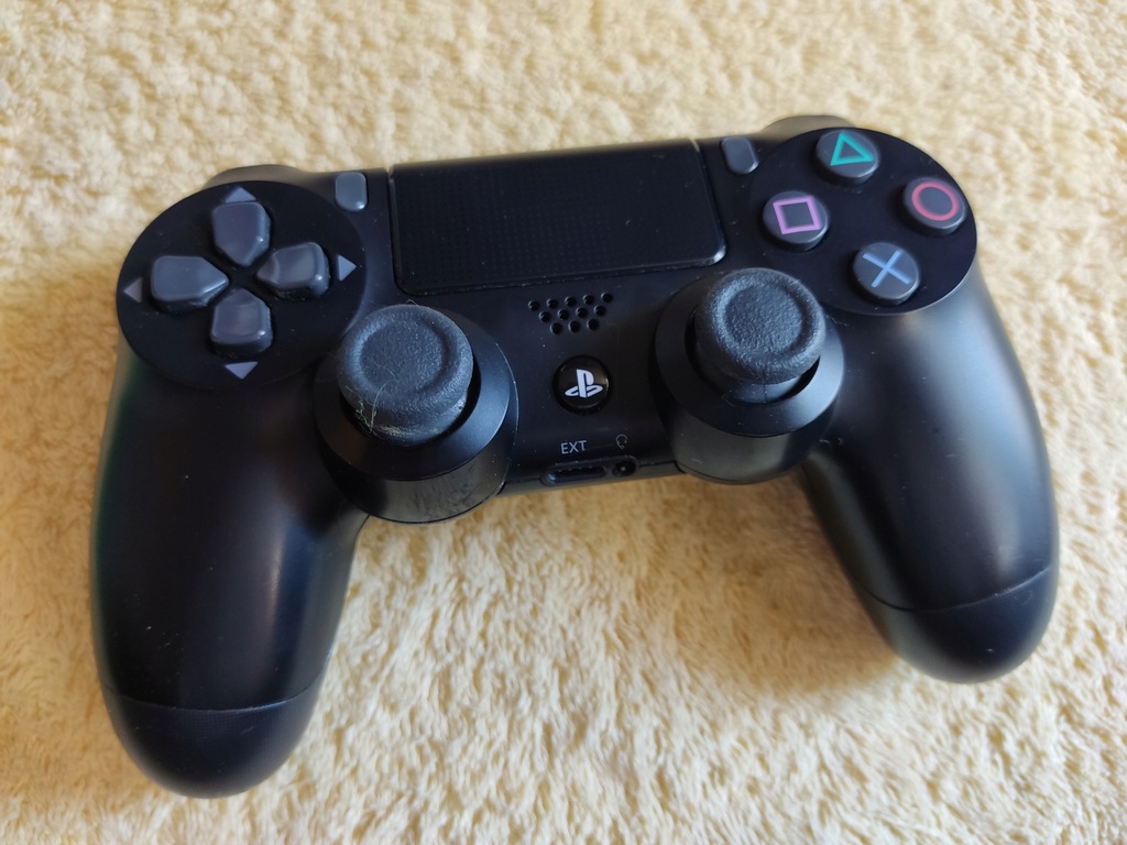 Sony PlayStation 4 DualShock 4