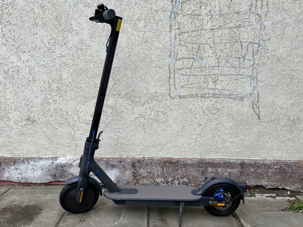 Hulajnoga elektryczna XIAOMI Mi Electric Scooter 3 600W 20km/h !!!OKAZJA!!!