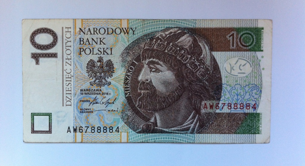 Banknot 8888. 10 zł 2016r. Seria AW 6788884