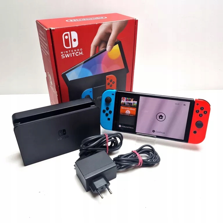 KONSOLA NINTENTO SWITCH OLED + GRA