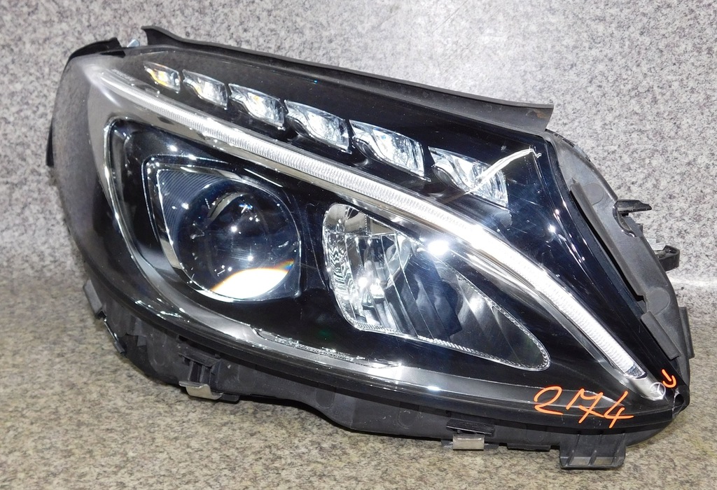 Mercedes C 205 Full Led lampa prawa przód przednia