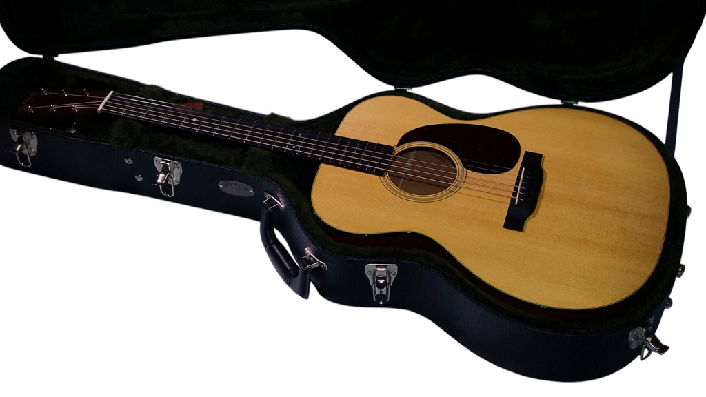 MARTIN 000-18 z 2022 roku, USA, pickup