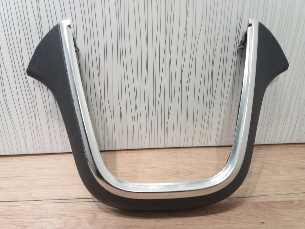OPEL MOKKA RAMKA RADIA KONSOLI CHROM