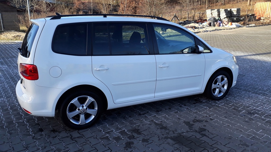 Купить VW TOURAN 2.0TDI CR*БИКСЕНОНОВЫЕ*СВЕТОДИОДЫ*NAVI*PDC*: отзывы, фото, характеристики в интерне-магазине Aredi.ru