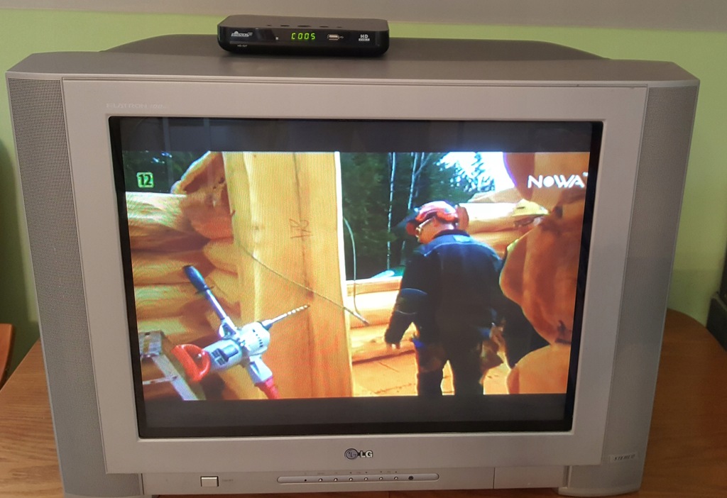 TV telewizor LG 29 cali FLATRON 100HZ RE-29FA34RB