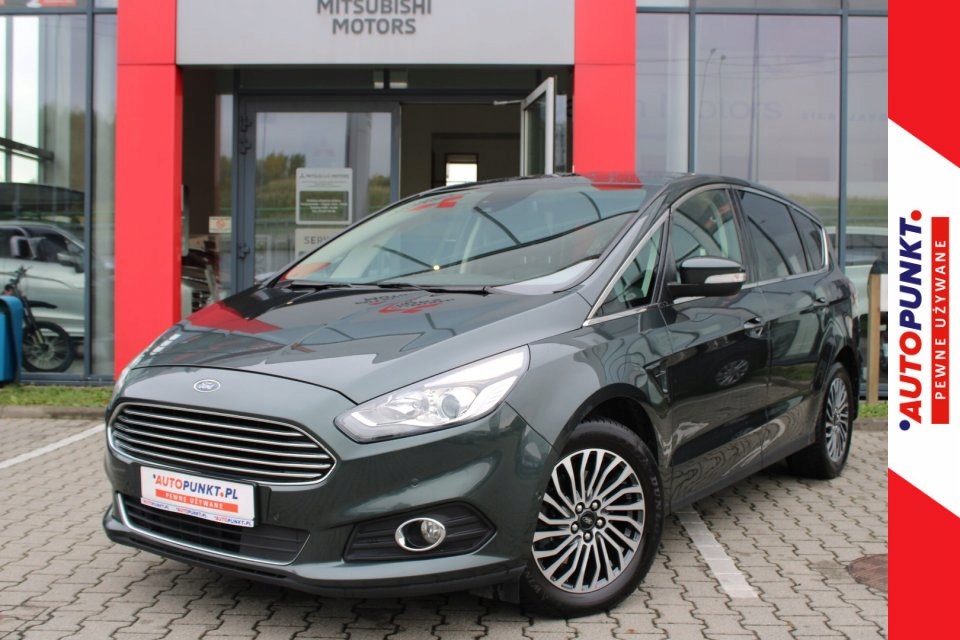 FORD S-Max TITANIUM