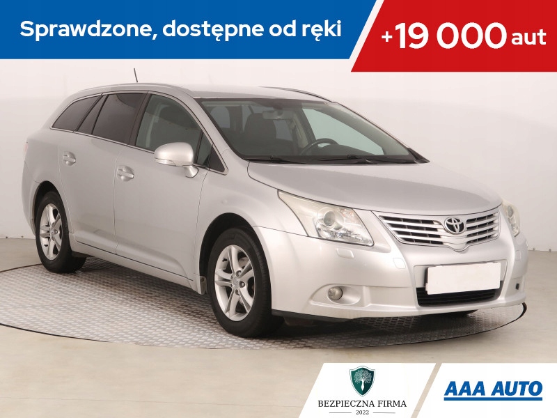 Toyota Avensis 1.8 Valvematic, Klima, Klimatronic